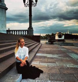 Анна Винокурова